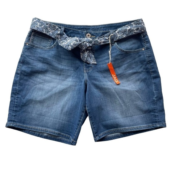 JAG Denim Jean Short with Belt  Carters Girlfriend Blue Reef Size 16 NWT - Picture 2 of 7